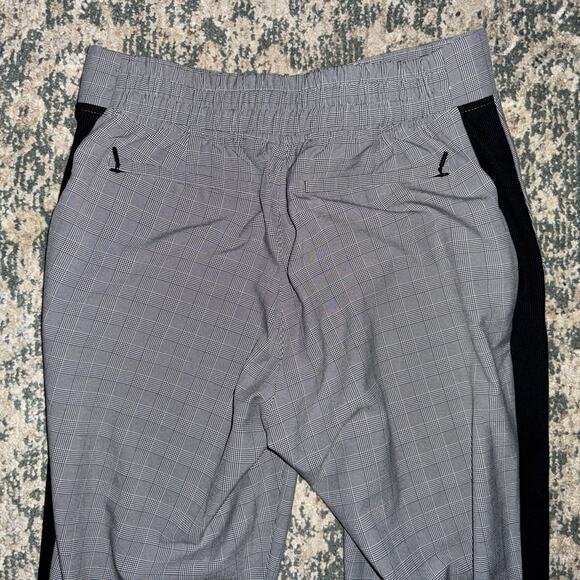 Athleta Pants Womens Size 4T Tall Gray Plaid Brooklyn Ankle Pull On Commuter - Picture 4 of 7